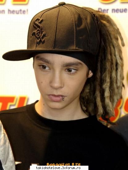 tom poze cu tom