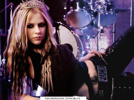 Avril Lavigne - dap... ashe e shi la mine dupa th avril - Muzica.