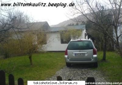 aici cred k steteau inainte nu cred sunt sigura ;) fosta si noua resedinta kaulitz