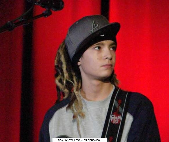 poze - si aici e cute defapt mereu e cute sau hot - Tom Kaulitz